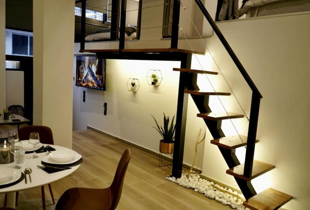 파트라 Cosy Loft 아파트 외부 사진