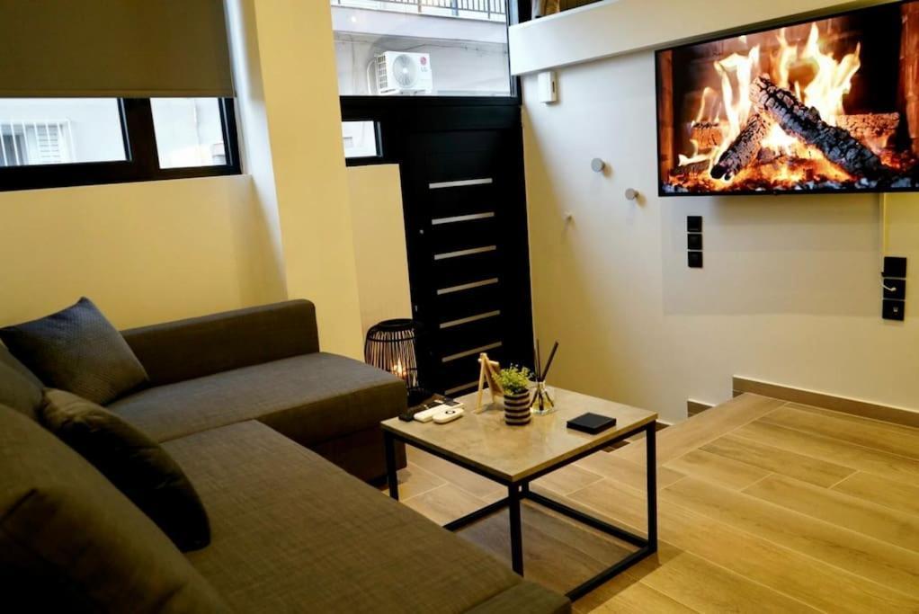 파트라 Cosy Loft 아파트 외부 사진